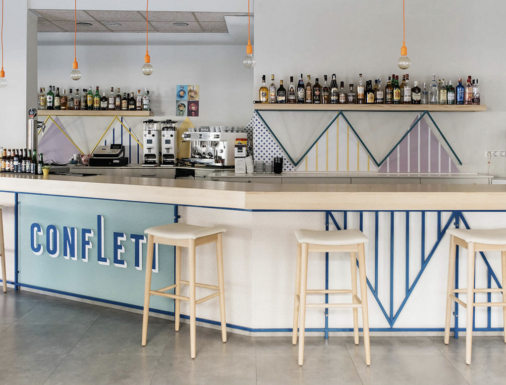 CONFLETI CAFÉ - BAR 