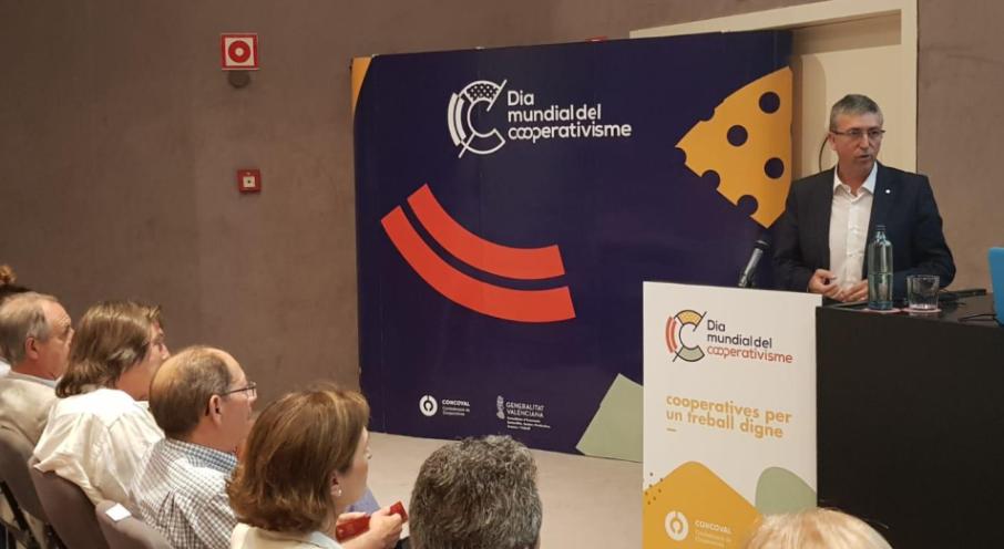 Climent anuncia noves mesures de suport i foment del cooperativisme per augmentar la seua presència en el teixit productiu