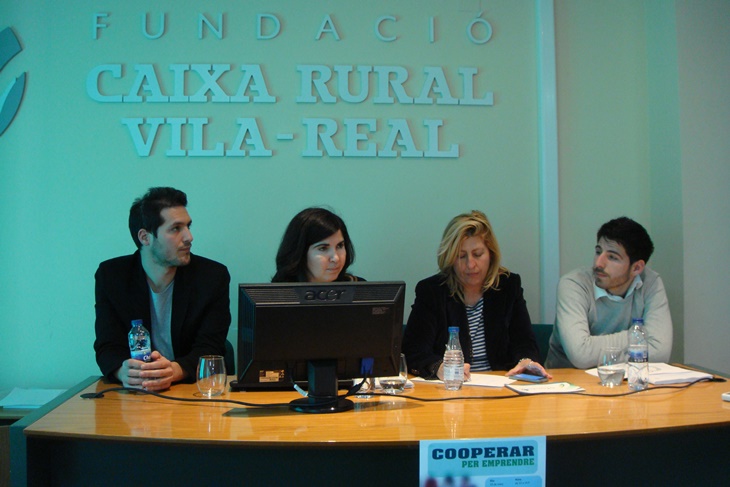 Tres cooperatives de treball comparteixen les seues respectives experiències a l'hora d'emprendre