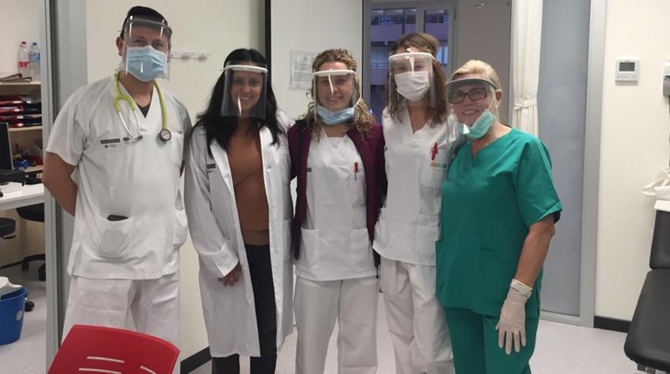 Florida Universitària fabrica pantalles protectores per al personal sanitari valencià amb les seues impressores 3D 