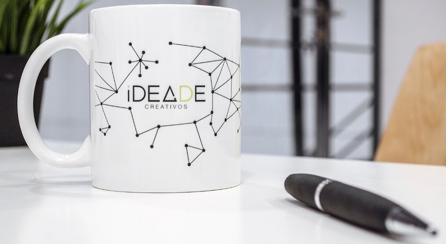 IDEADE CREATIVOS COOP V: “Un problema és una oportunitat per a donar el millor que tens”