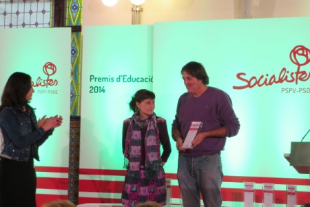 El president de la UCEV arreplega el Premi Cooperativisme i educació pública del PSPV