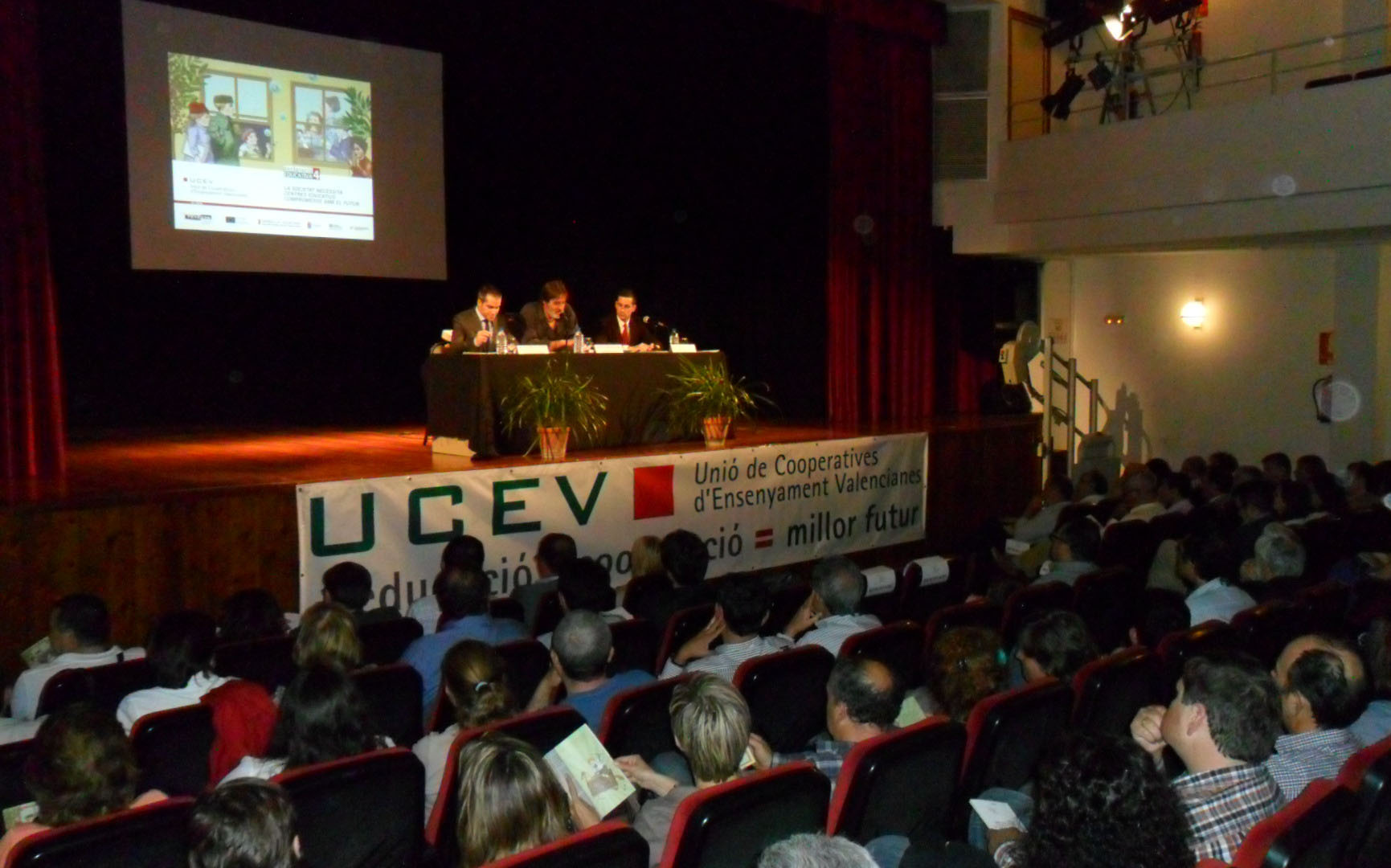 Les cooperatives d'ensenyament fan pública la seua 4ª Declaració Educativa sobre la tasca i el compromís que han d'assumir els centres educatius