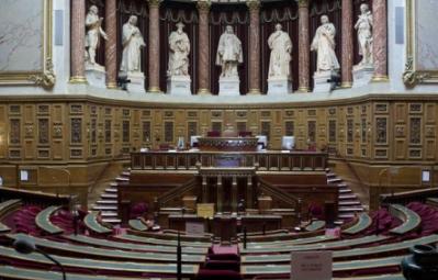 França planteja facilitar l'adquisició d'una empresa pels seus treballadors per frenar la pèrdua de llocs de treball